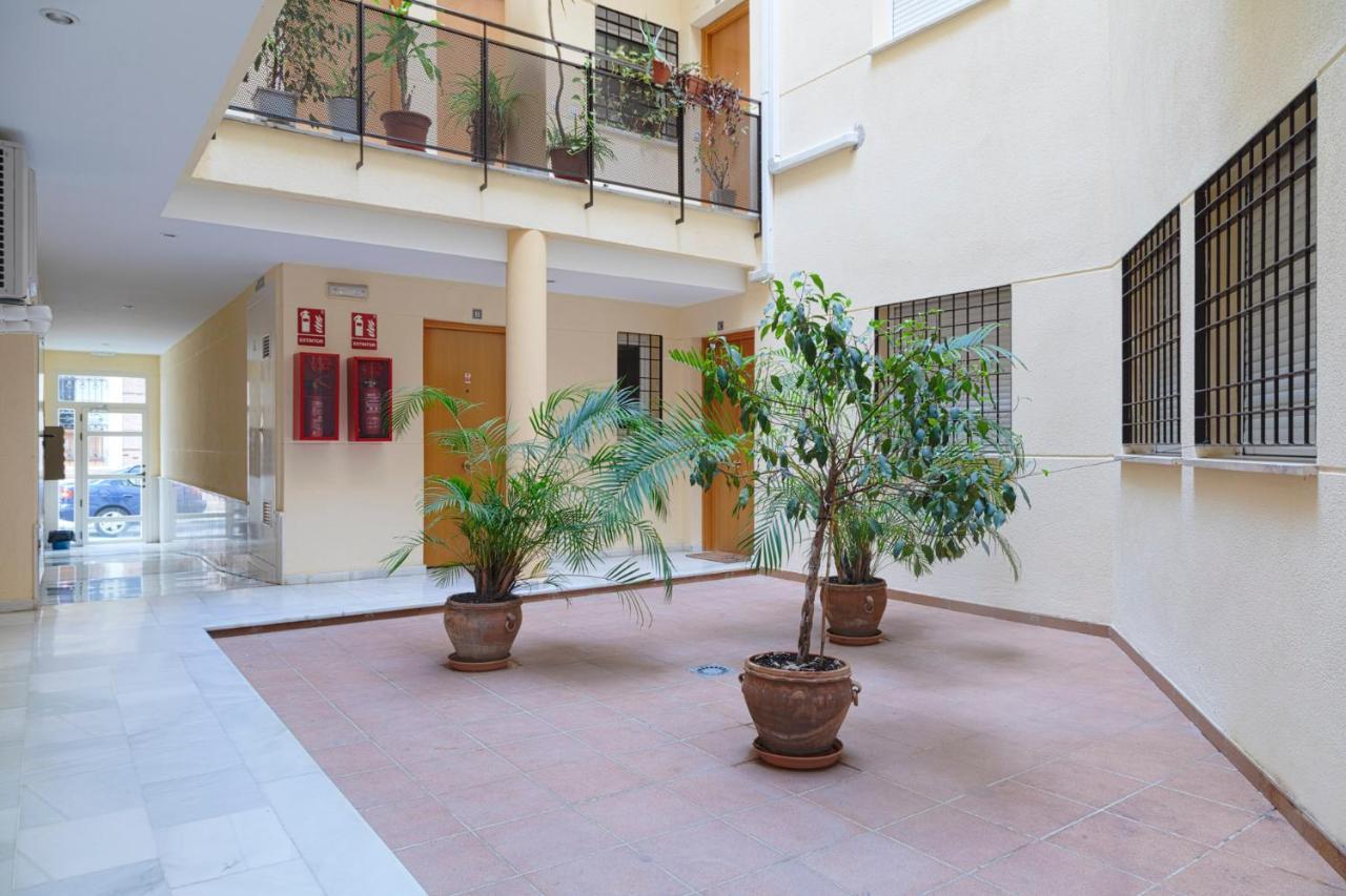 Suncity Studio Peña Málaga Exterior foto